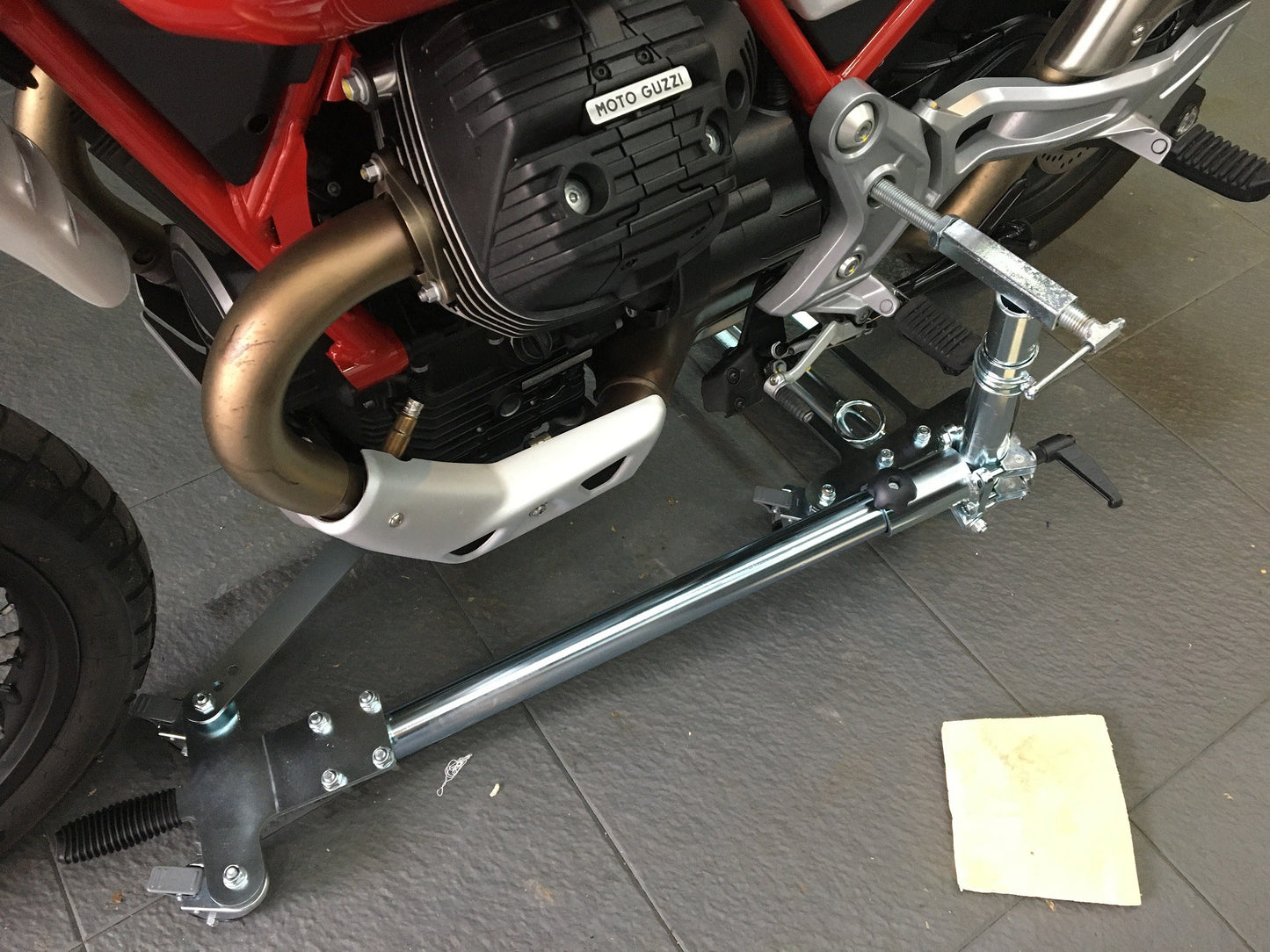 Motorbike-Lifter Sport Beispielfotos Moto Guzzi