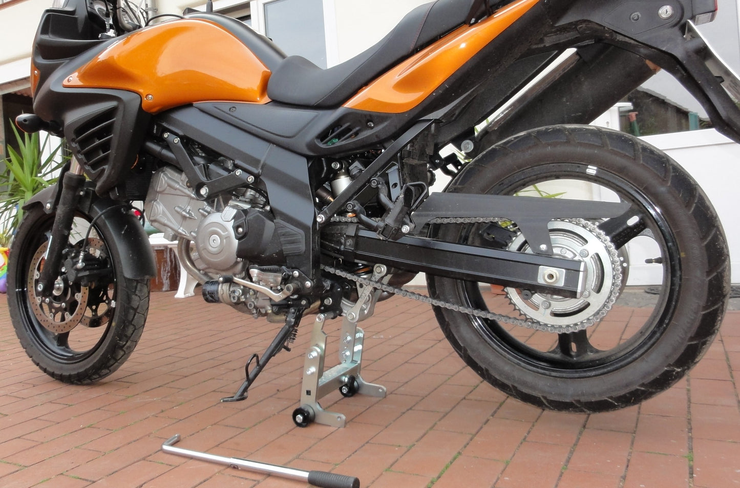 Suzuki-V-Strom-Lifter