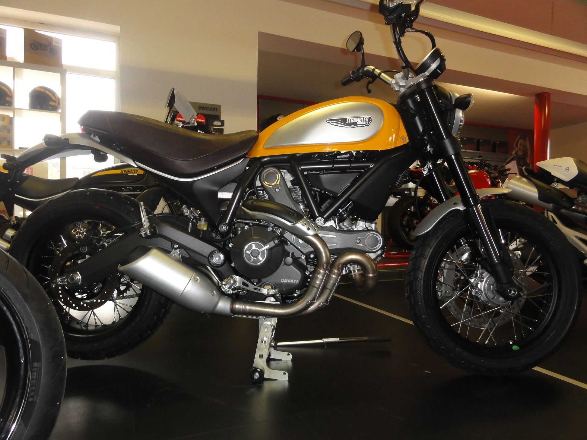 Ducati Monster und Scrambler -Lifter