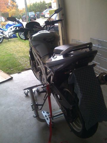 Motorbike-Lifter Sport Beispielfotos Hyosung