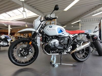 BMW RnineT Lifter