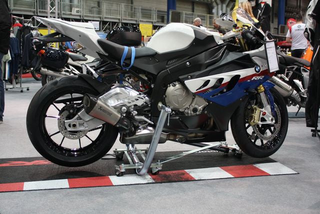 Motorbike-Lifter Sport Beispielfotos BMW