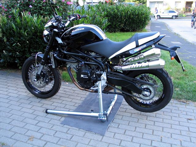 Motorbike-Lifter Sport Beispielfotos Moto Morini