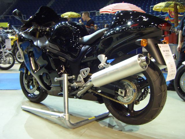 Motorbike-Lifter Sport Beispielfotos Suzuki